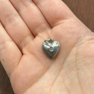 Vintage 925 Sterling Silver Letter "O" Puffy Heart Pendant Bracelet Charm